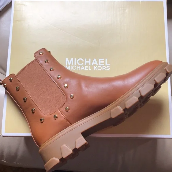 SALE! NEW Michael Kors Ridley booties